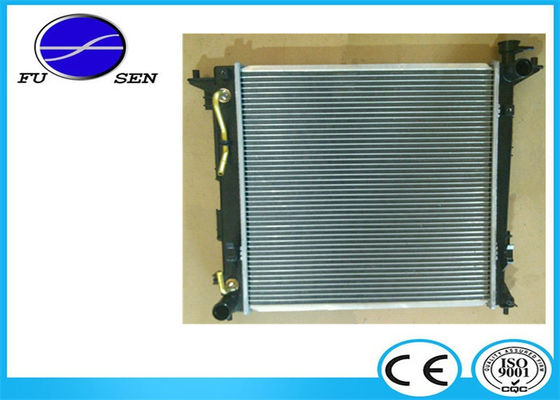 Customized Heavy Duty Radiator Hyundai IX35 Radiator With Plastic Tank