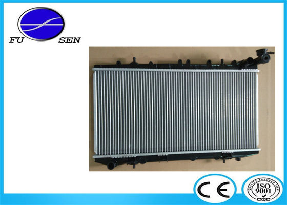 Plate Style Nissan Sunny Radiator Replacement Parts PA 320*648*26mm