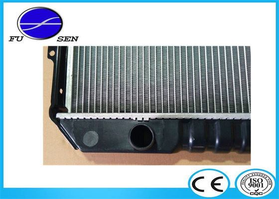 32MT Toyota Pickup Aluminum Radiator / Universal Aluminum Radiator High Heat Transfer