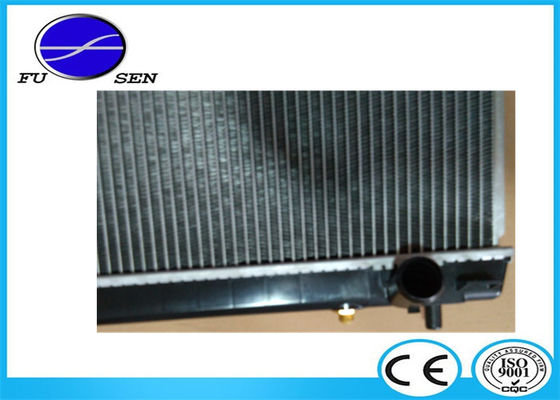 High Performance Mitsubishi Radiator Replacement For PAJERO V 73 MR968289