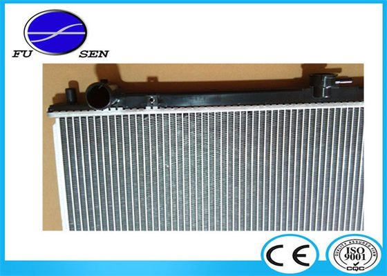 High Performance Mitsubishi Radiator Replacement For PAJERO V 73 MR968289