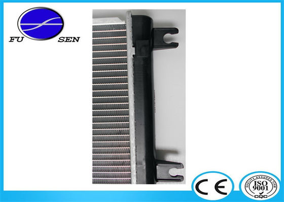 Aluminum Auto Radiators Mitsubishi Radiator Replacement For 98 MINI CAB / TOWN