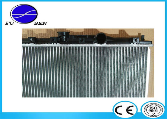 93-96 26at Mitsubishi Lancer Radiator , Engine Cooling Radiator 375X658X26mm