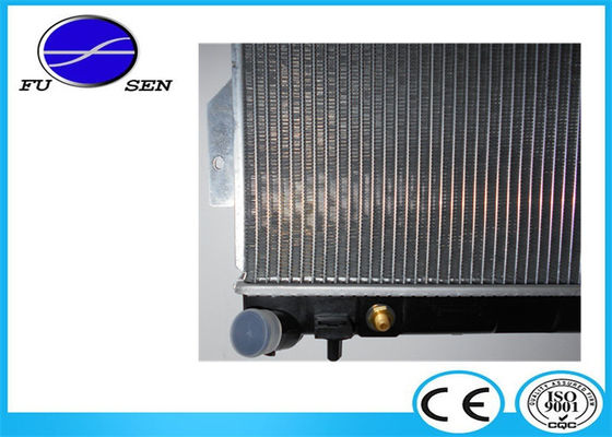 Aluminium Auto Radiator Replacement For 02- Lavita / Matrix OEM 25310-17100