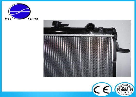 LANDCRUISER 36 MT Toyota Car Radiator For Engine Cooling System Anti Corrosion