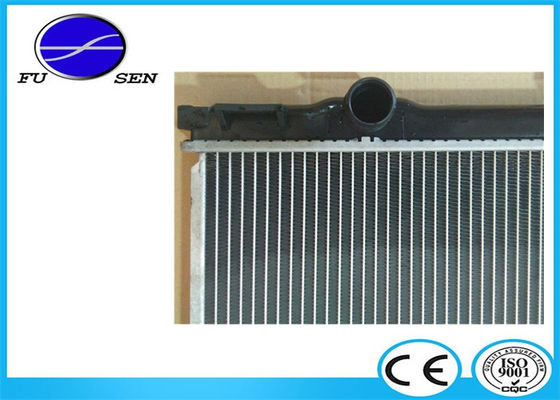 100% Test Kia Sorento Radiator / Car Cooling Radiator High Efficient