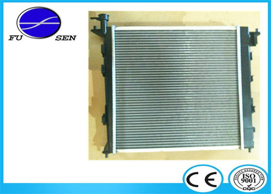 Customized Heavy Duty Radiator Hyundai IX35 Radiator With Plastic Tank