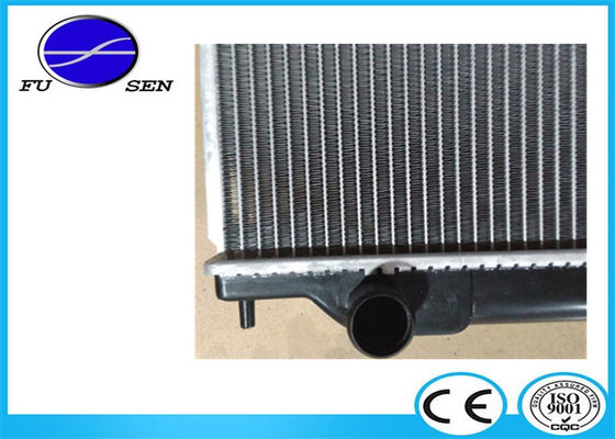 High Performance Nissan Car Radiator Customized Size 26mm Core Thickness